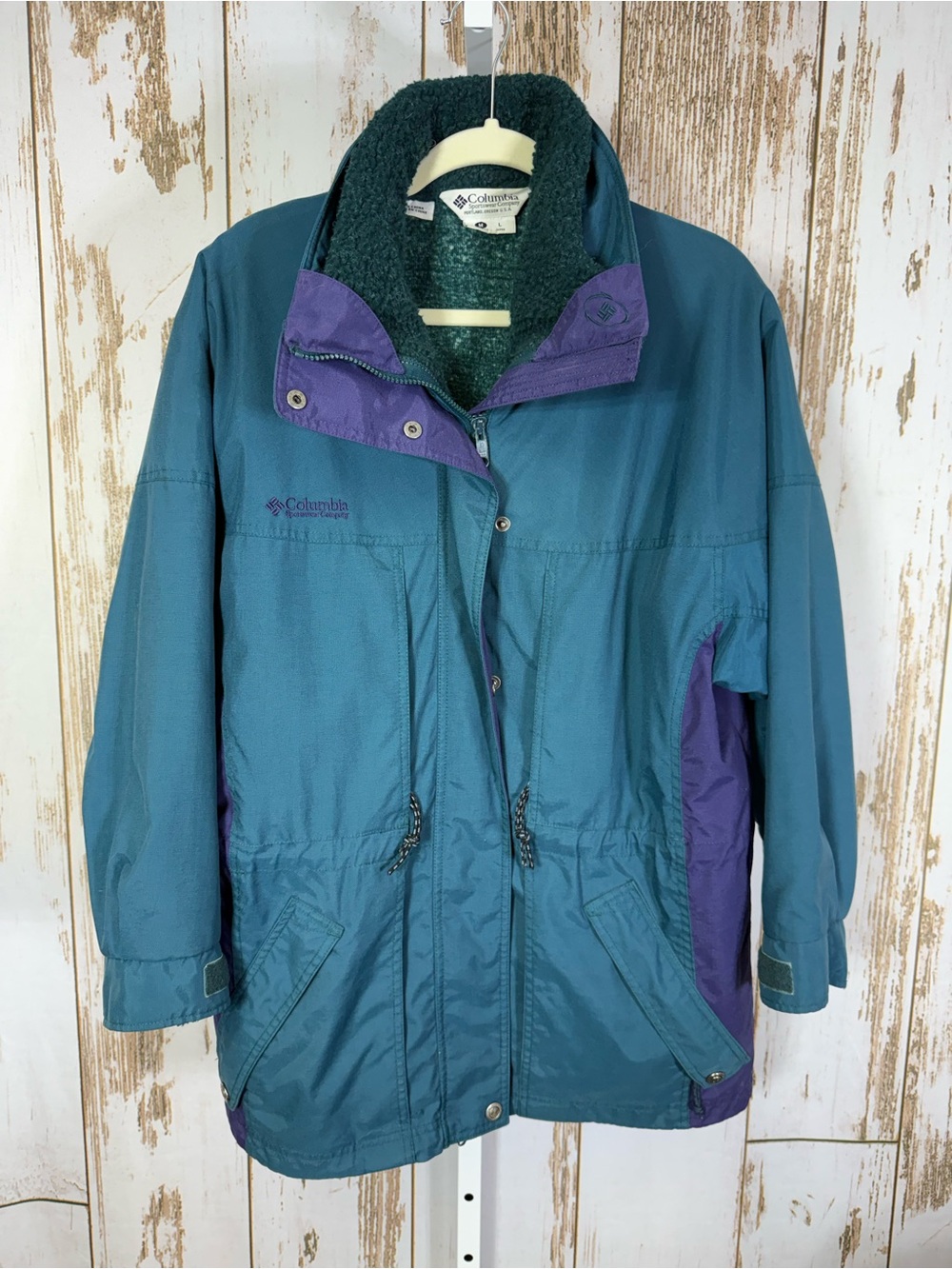 Vintage Columbia Women's Teal and Purple 3 Way Ski Jacket. Size Large.